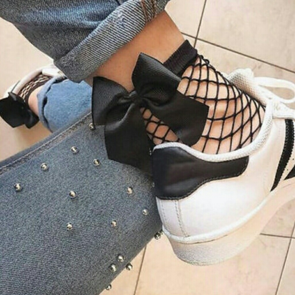 🚫SOLD OUT🚫 Punk Fish Net Bow Socks (3 Sets) - Picture 4 of 5